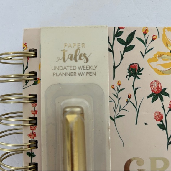 PAPER TALES UNDATED WEEKLY PLANNER NWT - Picture 9 of 11